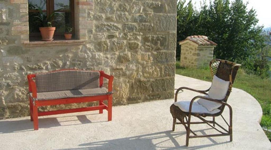 Agriturismo Caresto Carbonesca Exterior foto