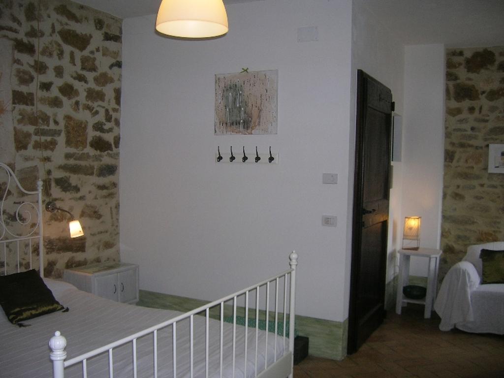 Agriturismo Caresto Carbonesca Exterior foto